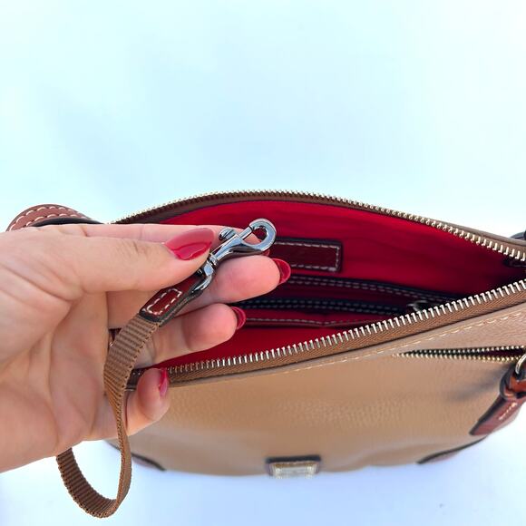 Dooney & Bourke Tan Pebbled Leather Camel Crossbody Shoulder Bag Purse - Picture 11 of 16